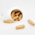 bote de suplementos en capsula